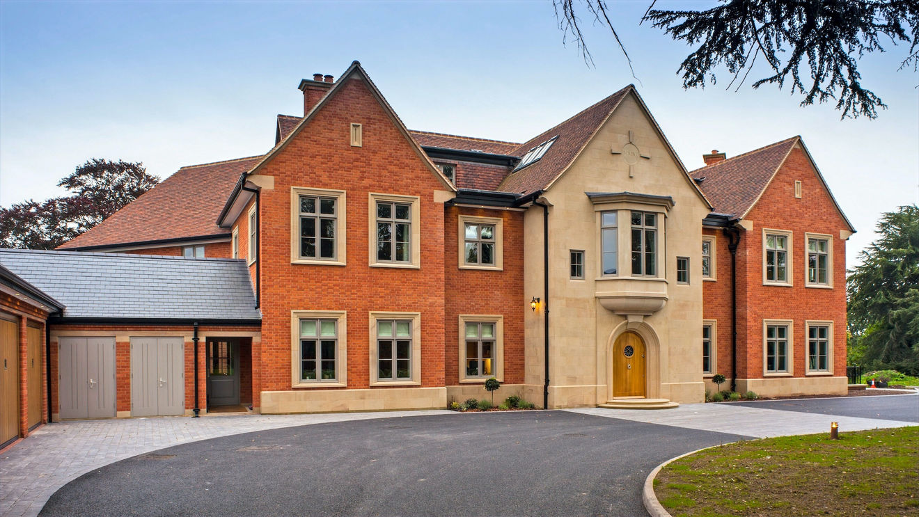 Batts Hall — completed country house in Warwickshire