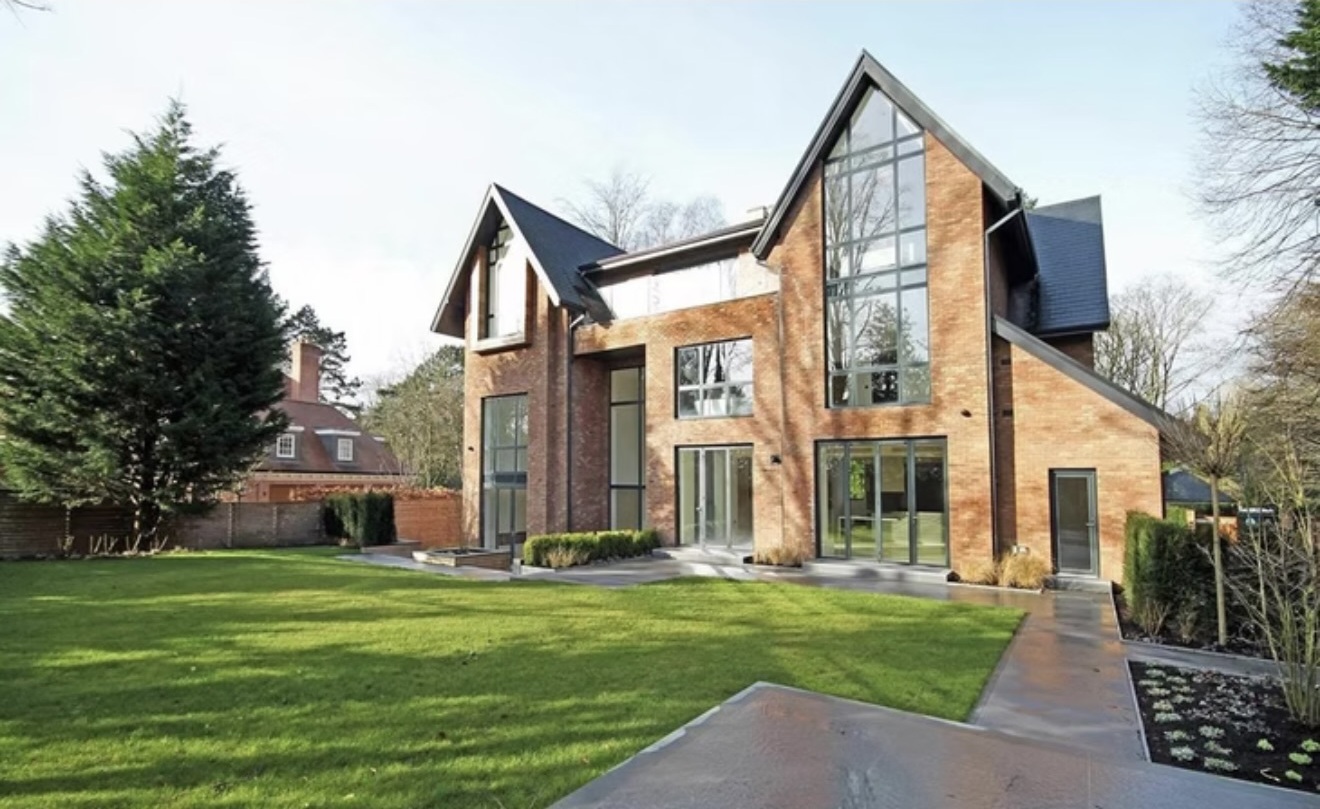 No. 1 Hilltop, Hale — completed home exterior